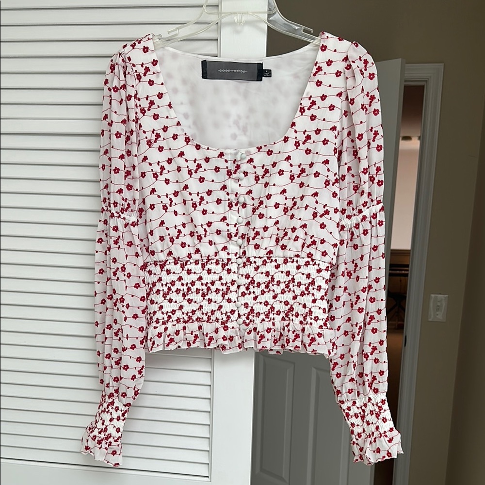 Code Mode Red Floral Smocked Crop Blouse